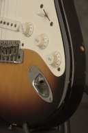 1957 Fender Stratocaster Sunburst w/orig. tweed case