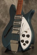 2001 Rickenbacker 1996 Turquoise 