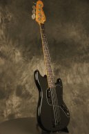 1978 Fender Musicmaster Bass Black w/AERO 4-pole pickup + Black tailpiece