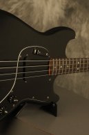 1978 Fender Musicmaster Bass Black w/AERO 4-pole pickup + Black tailpiece