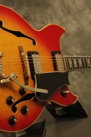 1969 Gibson Barney Kessel Sunburst w/factory BIGSBY