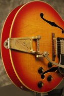 1969 Gibson Barney Kessel Sunburst w/factory BIGSBY