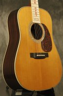 2000 Martin GRAND OLE OPRY 75th Anniversary Commemorative